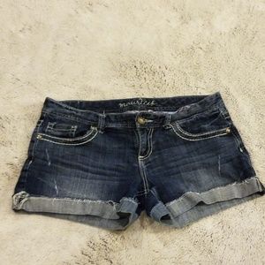 Blue jean shorts